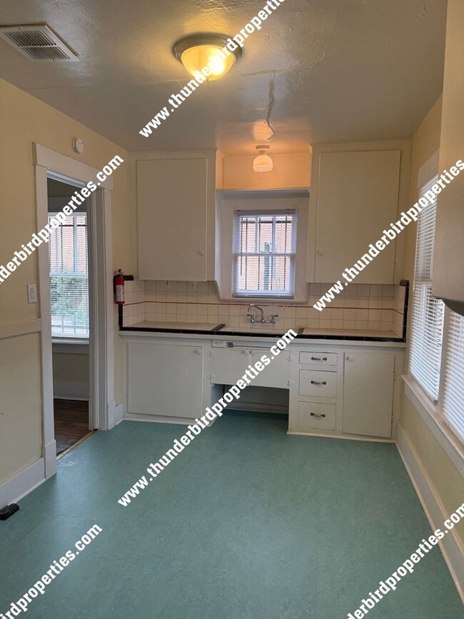 Photo - CNM/UNM Area