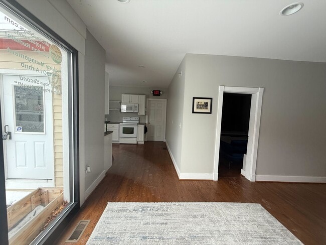256 S Water St Unit 1B Office