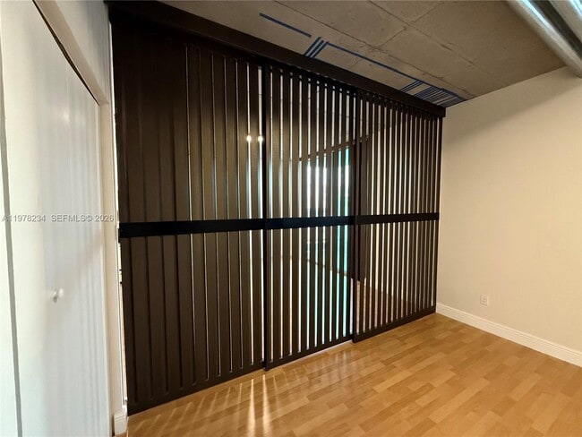 Photo - 690 SW 1st Ct Unidad 2726