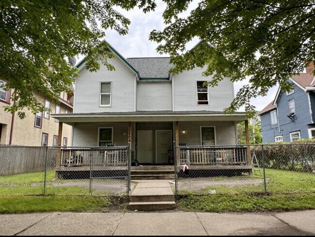 Building Photo - 3108 Oakland Ave