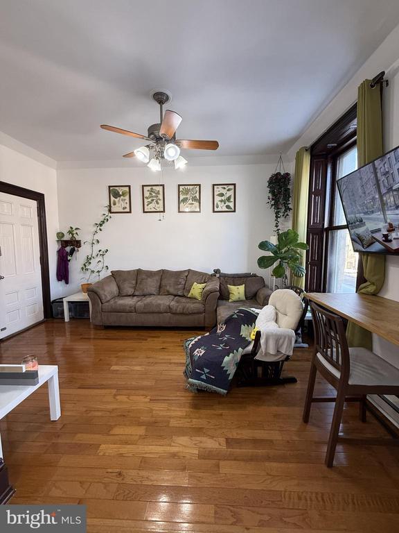 Photo - 2008 Spring Garden St Unit 3