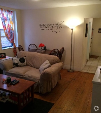 Building Photo - 72 Peterborough St Rental