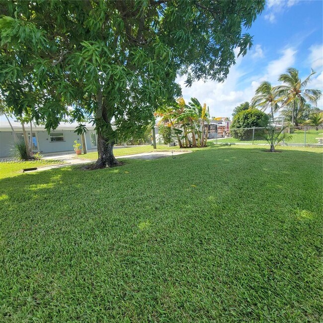 Photo - 1211 NW 87th Way