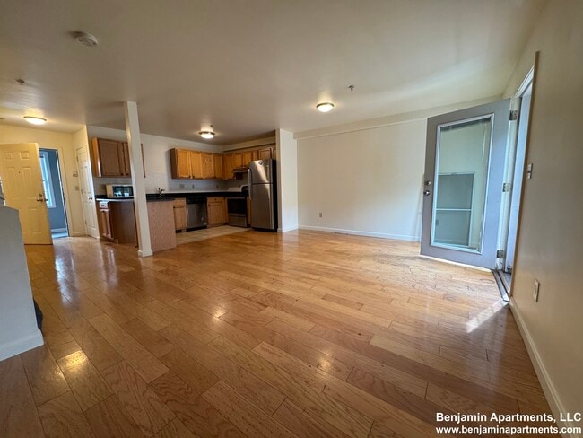 Photo - 34 Raymond St Condo