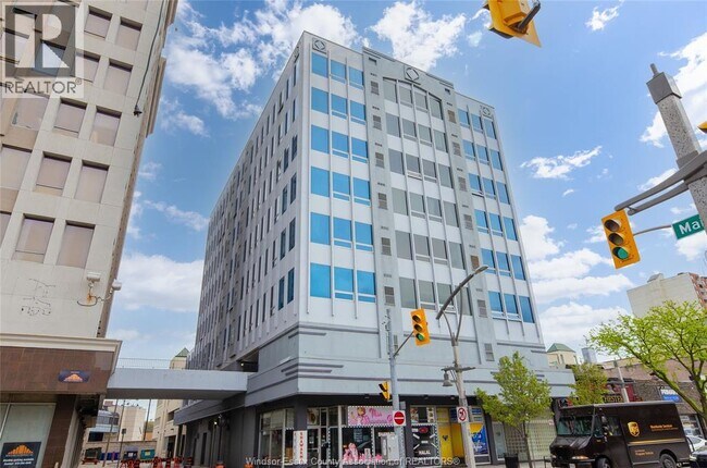 Photo - 540 Ouellette Ave Unité 5B