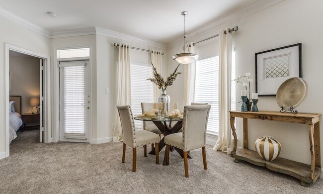 Photo - Pampered Lifestyle Just Minutes from Clear... Unit LPS