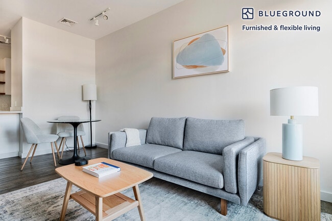 Photo - 240 Sidney St Unidad FL2-ID1287