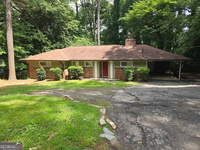 Building Photo - 2675 Headland Dr