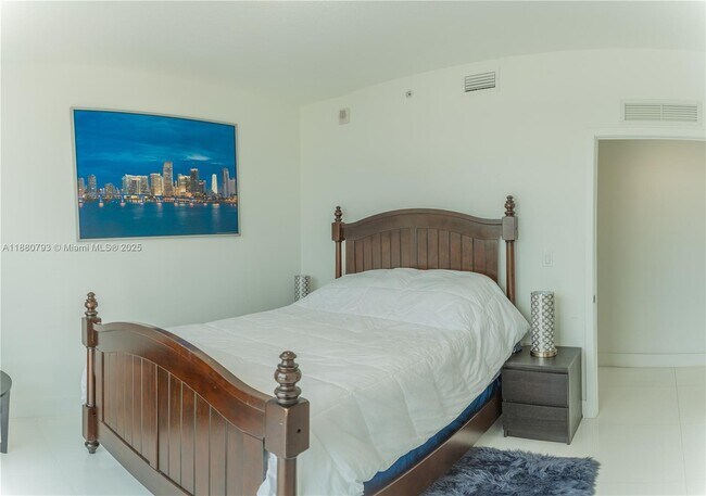 Photo - 600 NE 27th St Unit 2605