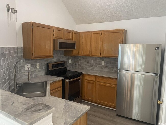 Photo - 130 Whitehaven Ct