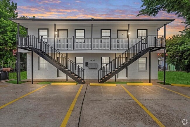 Building Photo - 7616 Grahamcrest Dr Rental