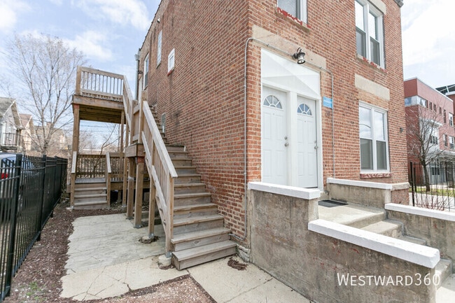 Photo - 211 S Campbell Ave Unit 2