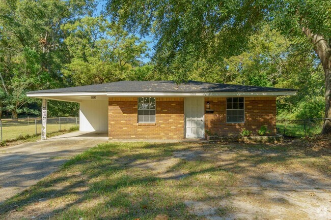 Building Photo - 1205 Penton St Rental