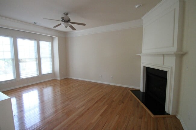 Photo - Exclusively Offered by Muse Realty, LLC