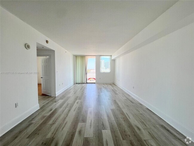 Building Photo - 140 S Dixie Hwy Rental