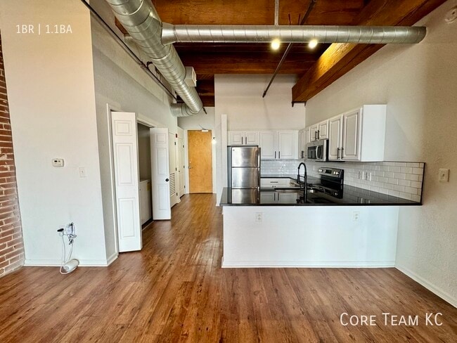 Photo - 202 W 5th St Unit 409