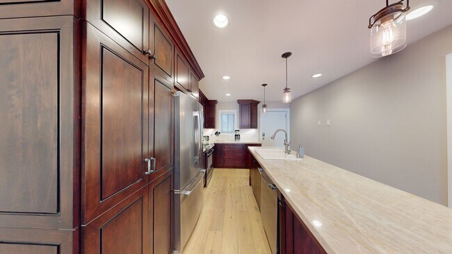 Photo - Great Location | Fully Furnished | Pool Unidad 102