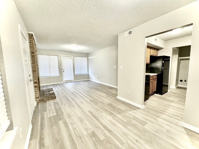 Photo - 632 23rd St E Unidad 26C