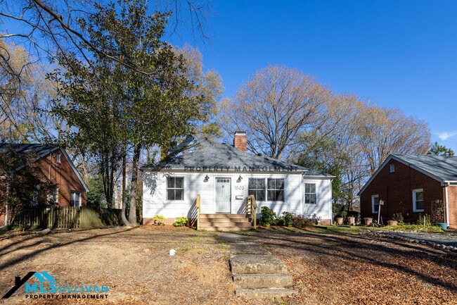 Photo - 1803 Hillcrest Dr