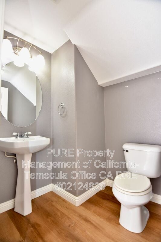 Photo - 38285 Sevilla Ave