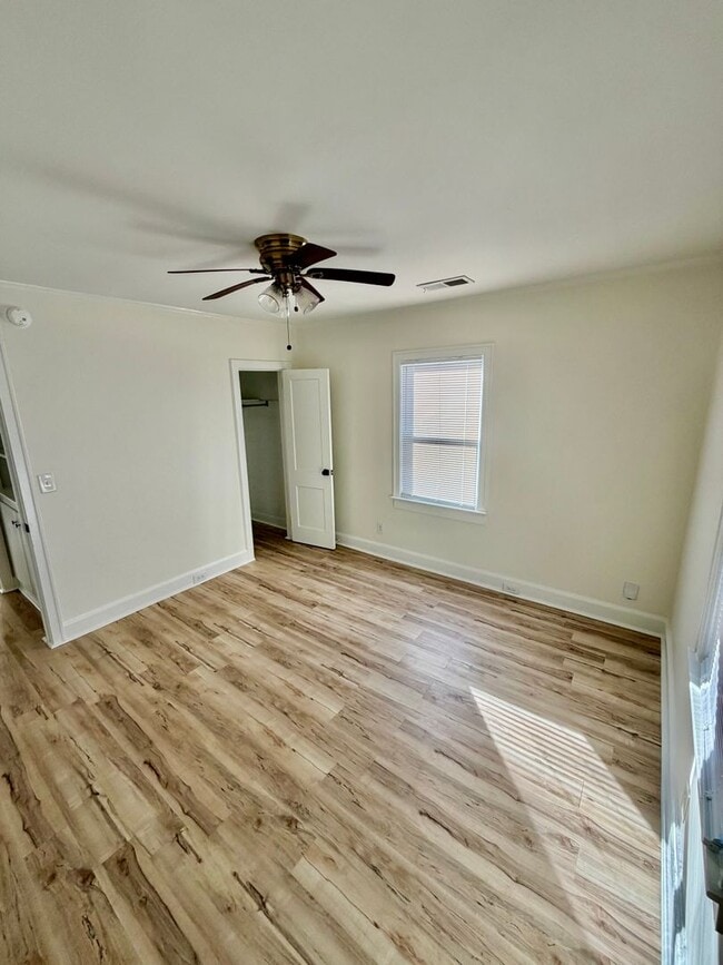 Photo - Bungalow in Desirable Rosewood area