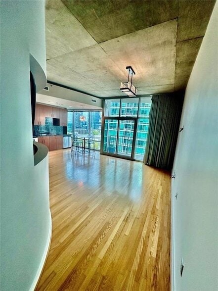 Photo - 923 Peachtree St NE Unit 1324