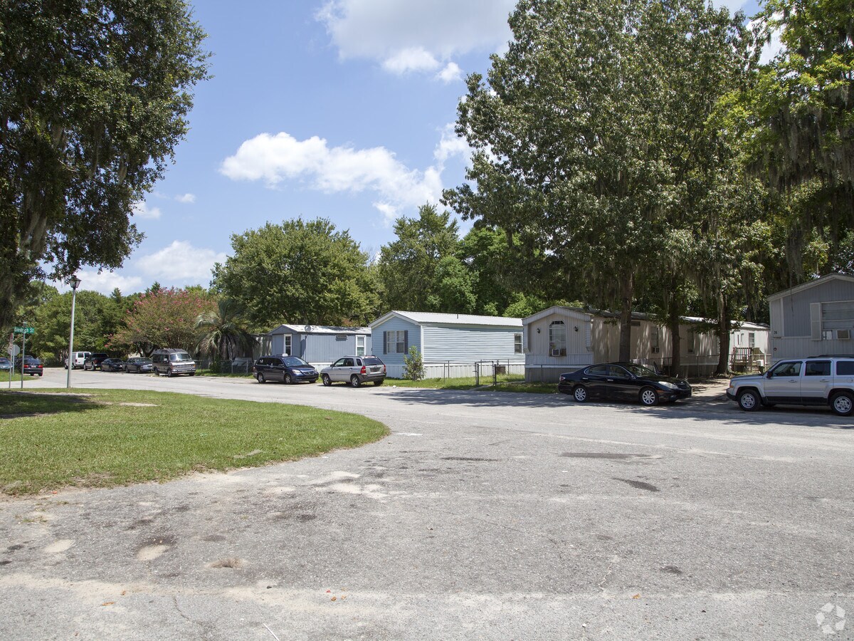 Photo - Dorchester Village Mobile Home Community