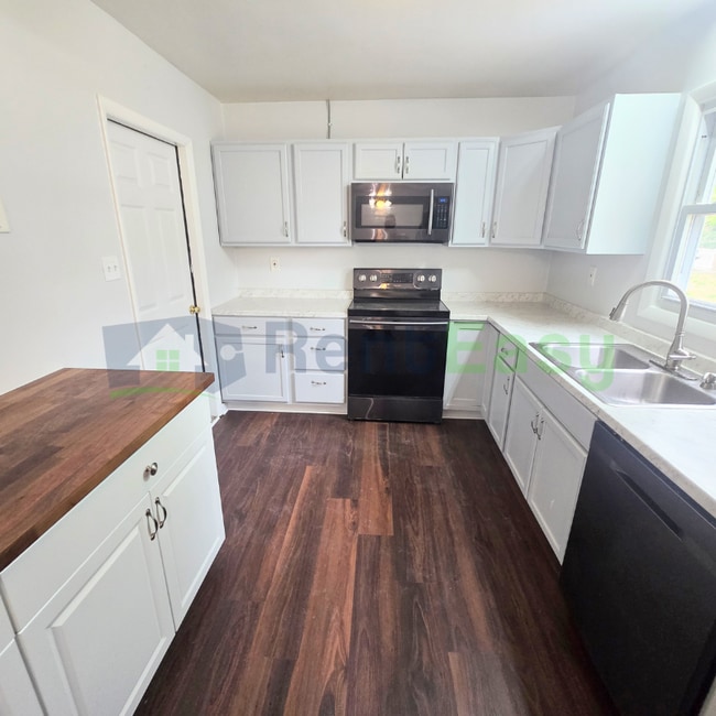 Photo - 5916 Vernon Dr