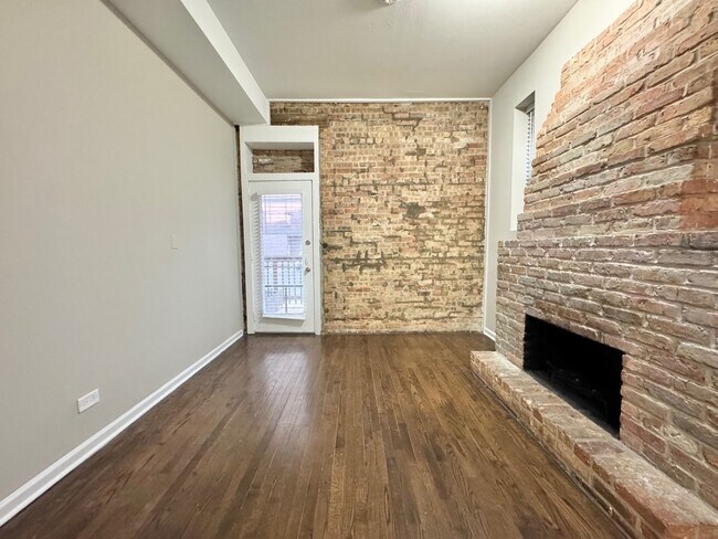 Photo - 3433 N Elaine Pl Unit 2R