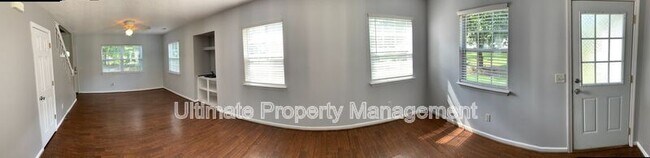 Photo - 3913 Wilshire Blvd