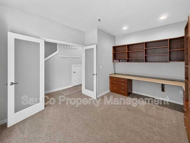 Photo - 1420 NW 20th Ave.