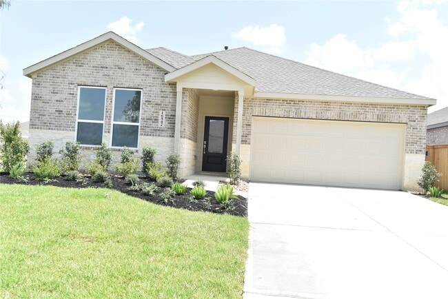 Photo - 16542 Mesquite Fld Dr House