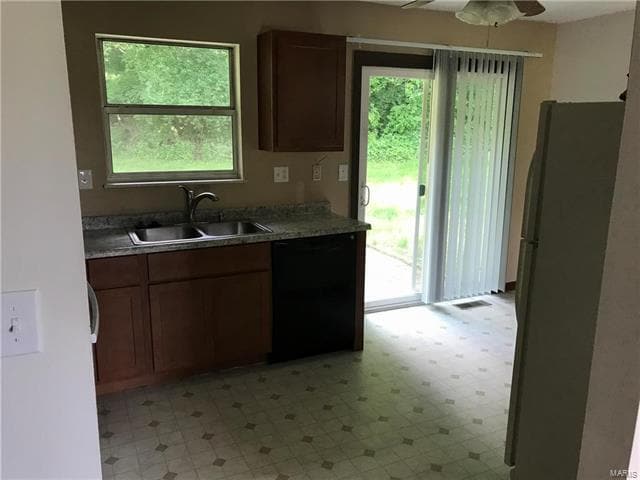 Photo - Fenton House For Rent!!!!!
