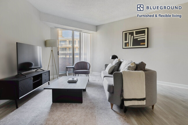 Building Photo - 2140 L St NW Rental