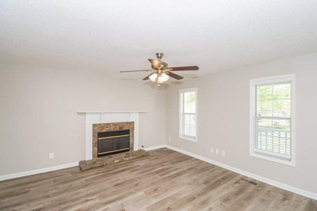 Photo - 116 Brentwood Ct