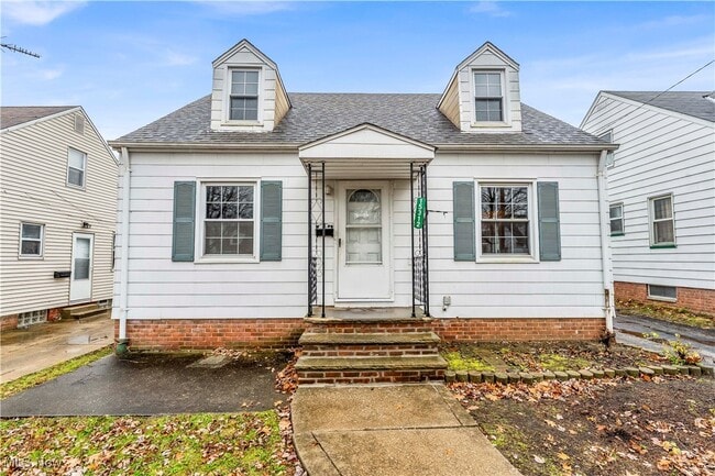 Building Photo - 15312 Benhoff Dr