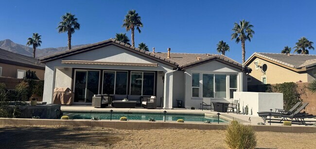 61722 Topaz Dr