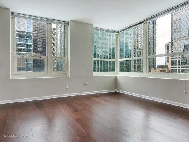 345 N La Salle Dr Unit 2705