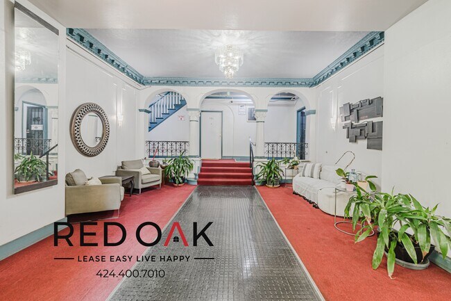 Photo - 5757 Franklin Ave Unit 310