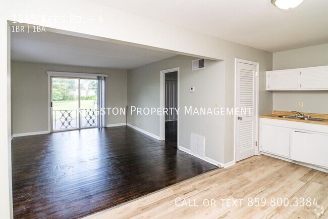 Building Photo - Adorable 1 Bedroom Now Available!!! Unit 4 Rental