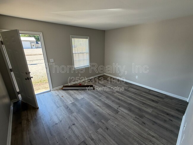 Photo - 524 Keen St Unidad B