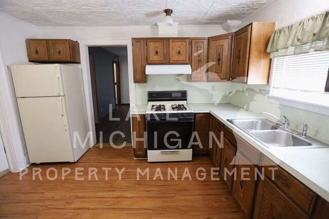 Photo - 2034 Edgewood Ave NE