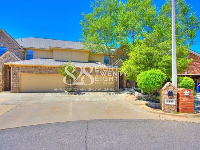 Building Photo - *TOURING NOW!* Spacious Two-Story Brick Brookhaven Beauty 3 Bed/2.5 Bath with All the Extras!