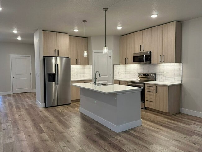 Photo - Beautiful Three Bedroom New Construction Home For Rent