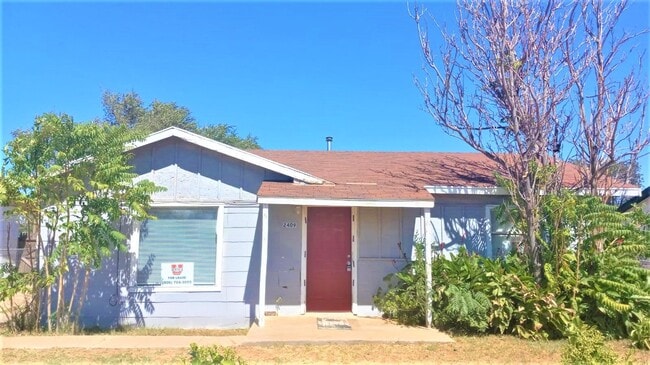 Photo - Handyman Special $0 First Month's Rent / “You fix, you SAVE BIG!!” Contact Mayshell for details: ...