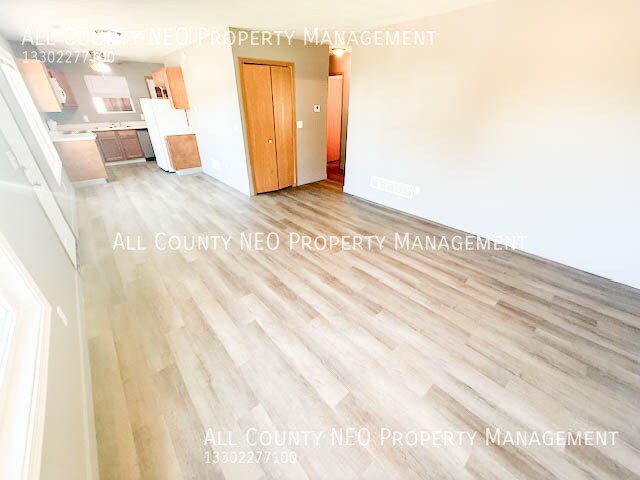 Photo - 3023 Cliftmont Ave NE