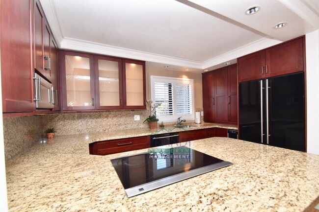 Photo - 40 Cypress Pl