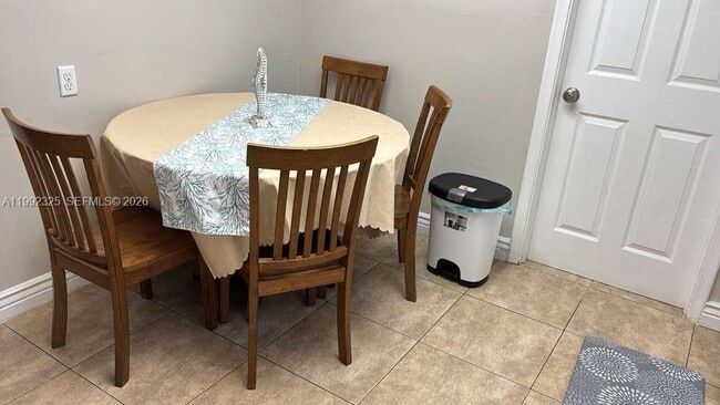 Photo - 1120 NE 24th Ave Unit 2