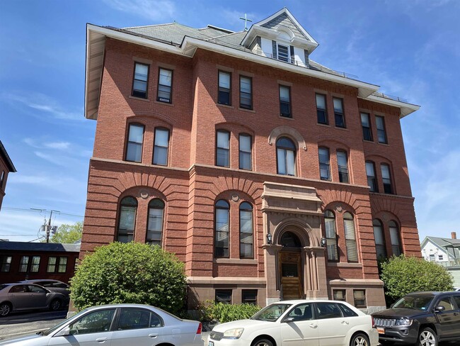 124 Orange St Unit 100