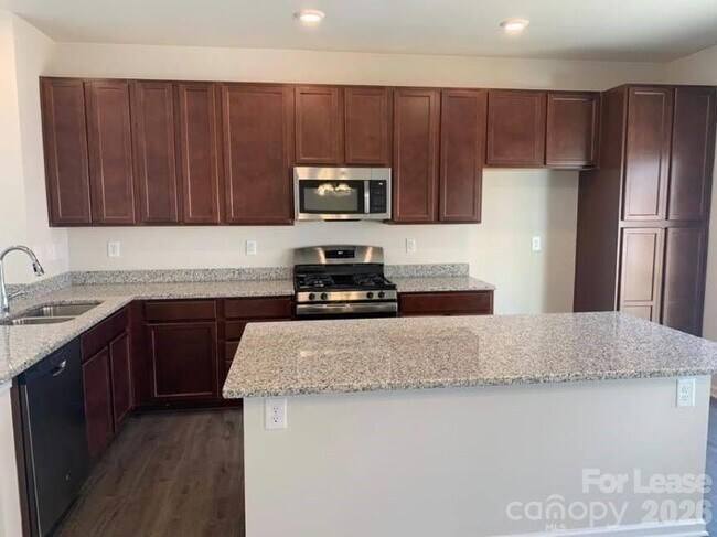 Photo - 9303 Grand Valley Dr